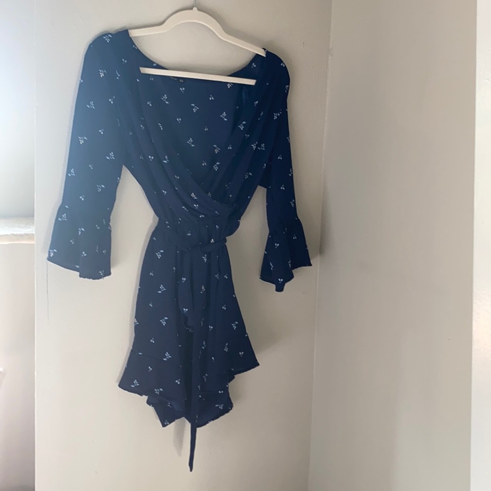 COTTON ON floral romper. Size M.